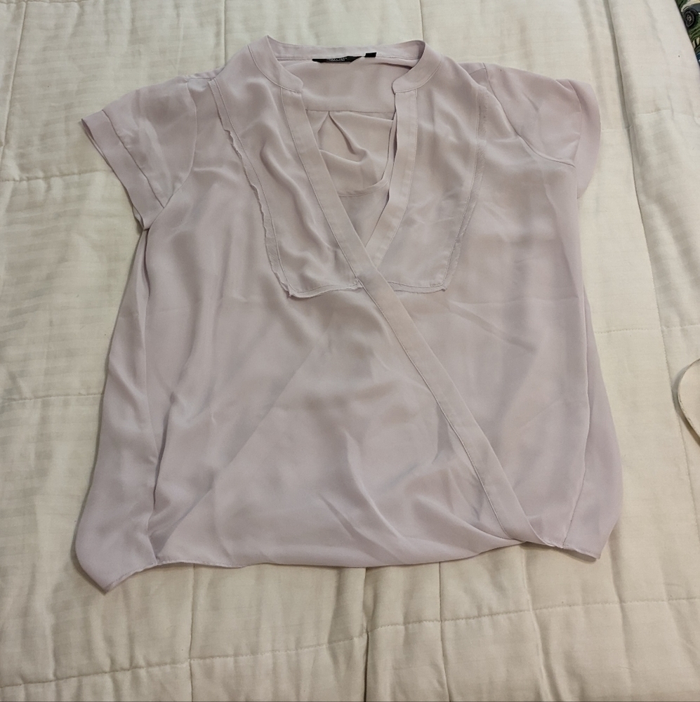 𝅺simply Vera lightweight pale lilac short sleeve top size Medium